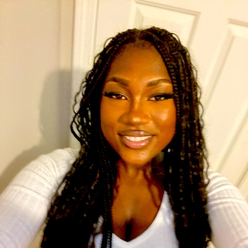 Meet your Posher, Aurelie